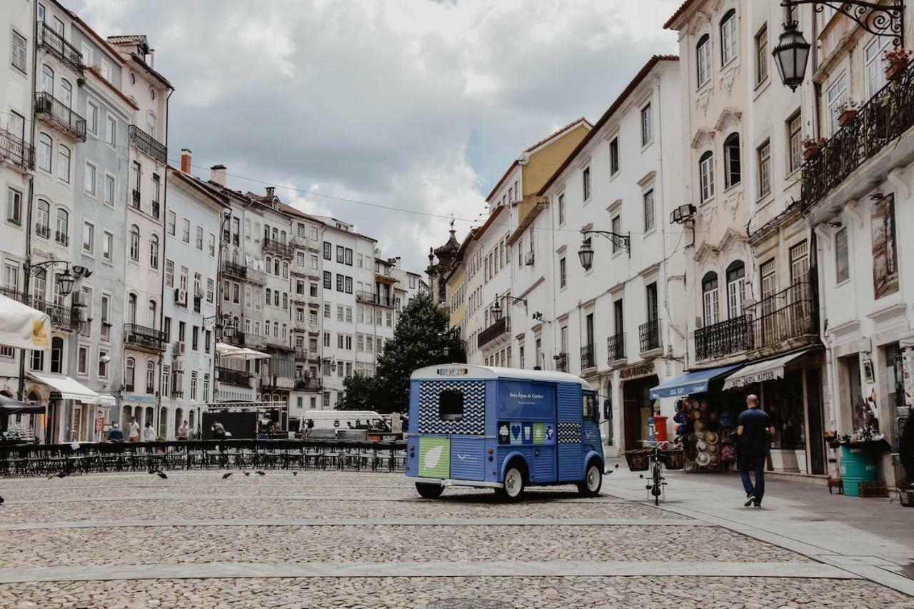 T1 Amplo E Repleto De Luz Junto A Pc Do Comercio - Self Check In Coimbra Exterior photo